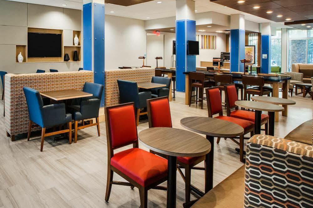 Holiday Inn Express Hotel & Suites Boston - Marlboro, An Ihg Hotel Χάντσον Εξωτερικό φωτογραφία